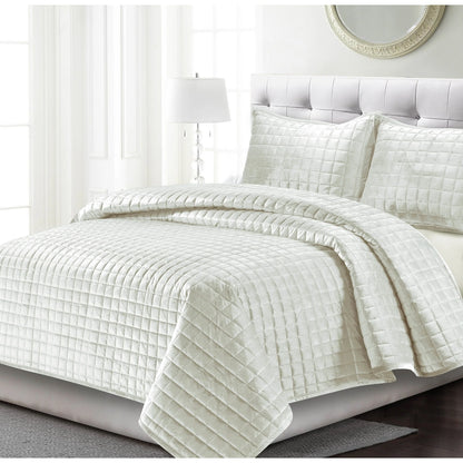 Florence Velvet Oversized Solid Quilt Set