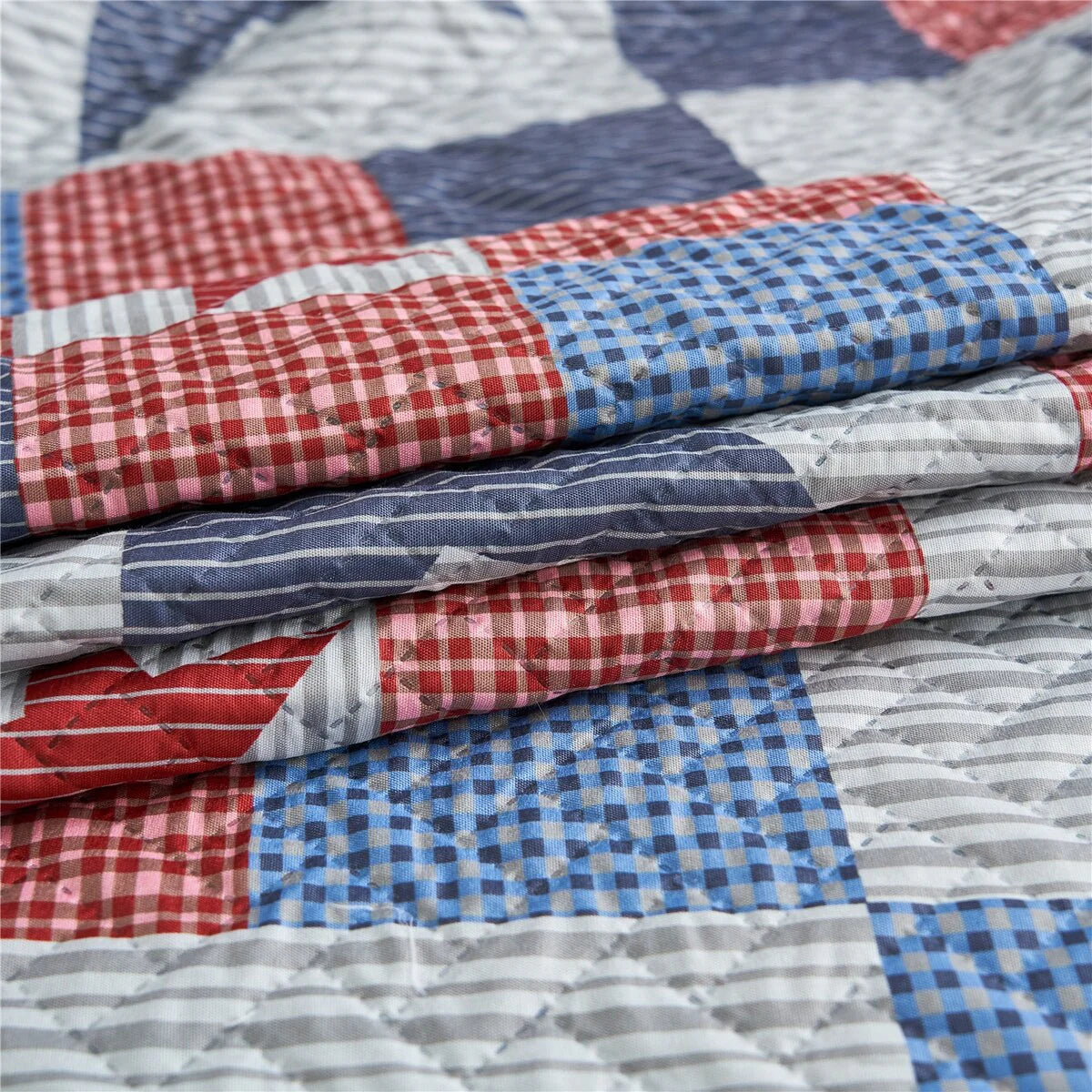 European Floral Quilt Set