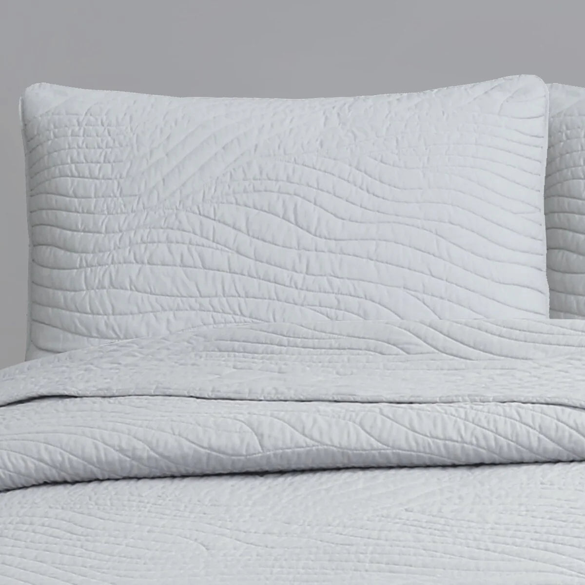 Calista Quilt Set