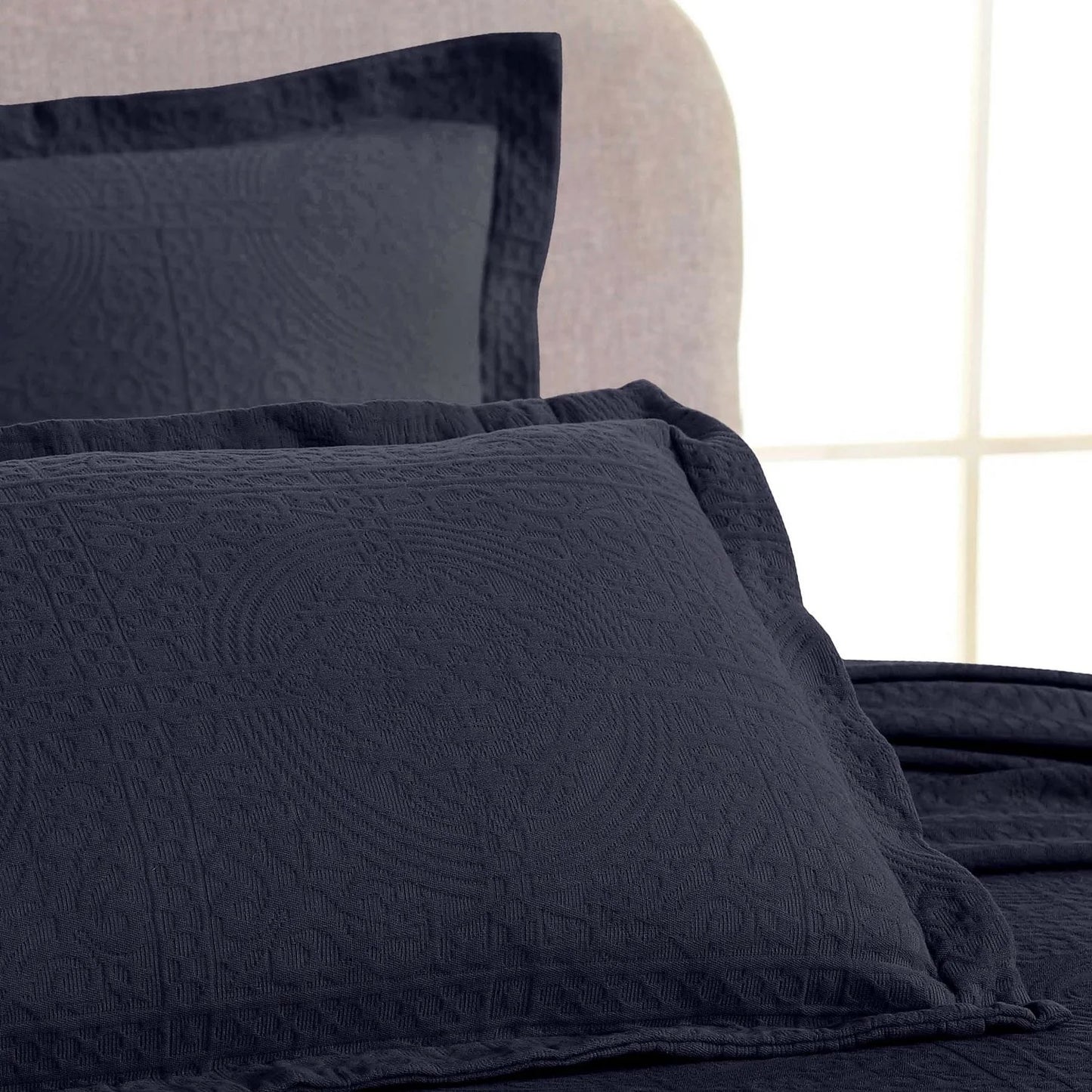 Superior Fleur De Lis Cotton Decorative Bedspread Set