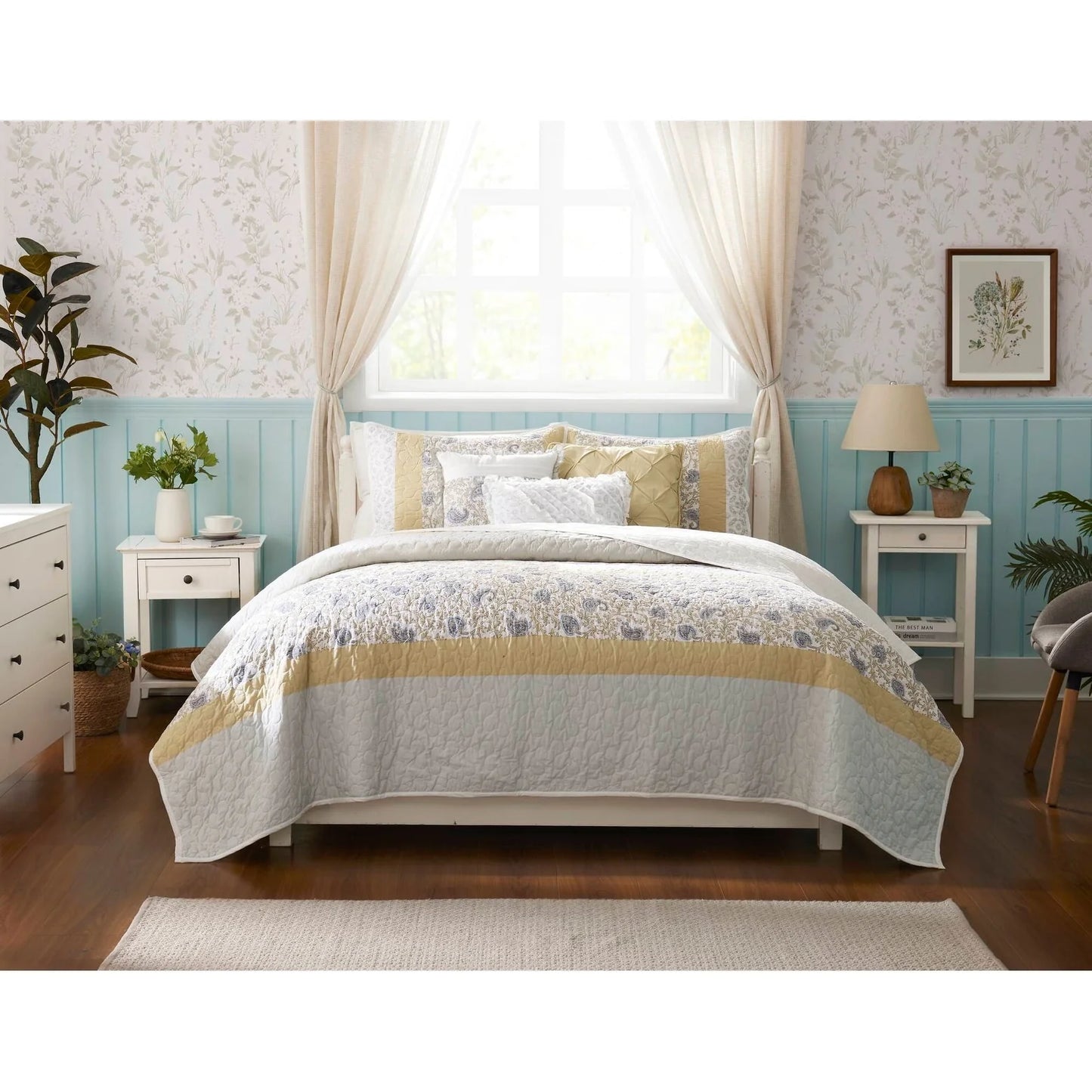 Madison Park Vanessa 6 Piece Cotton Percale Quilt Set with Throw Pillows