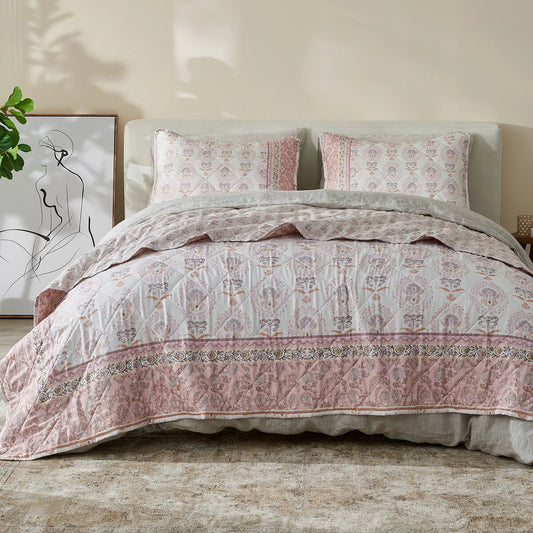 Patina Vie Maison Vintage-Inspired Floral Reversible Quilt Set with Shams