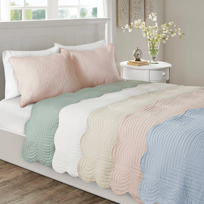 Madison Park Marino 3 Piece Reversible Scalloped Edge Quilt Set