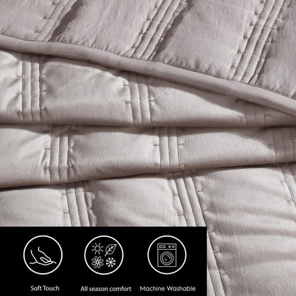 Vera Wang Velvet Linear Stitch Solid Quilt Set