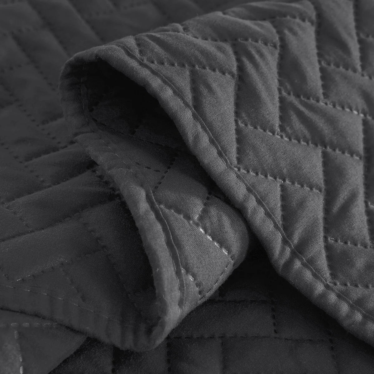 3-piece Fashionable Solid Embossed Quilt Set Bedspread Cover