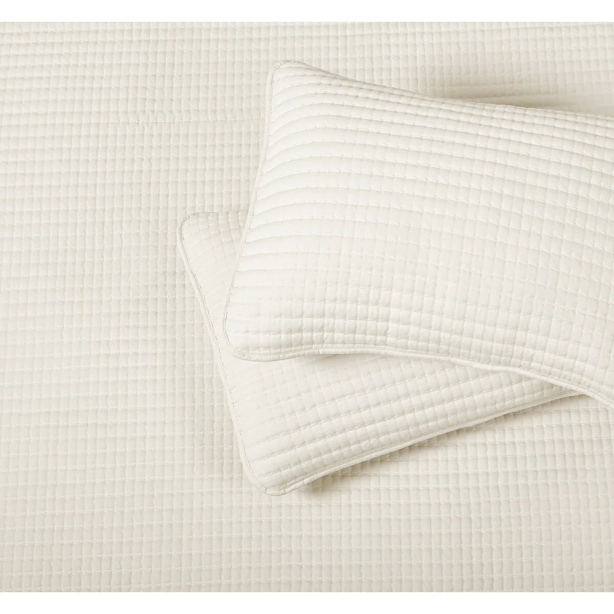 Nanshing Cassidy 7 Piece Solid Color Waffle Quilt Set