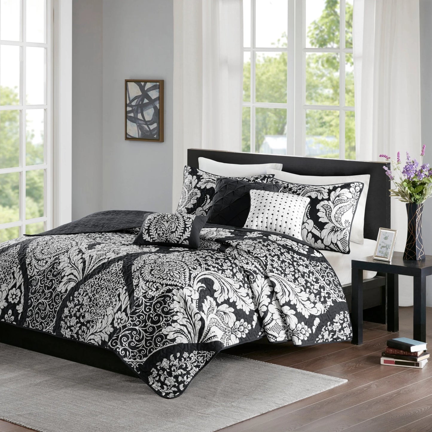 Madison Park Marcella 6 Piece Printed Cotton Quilt Set with Throw Pillows