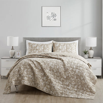 Wonderful Sophia Lightweight Floral Quilt Set