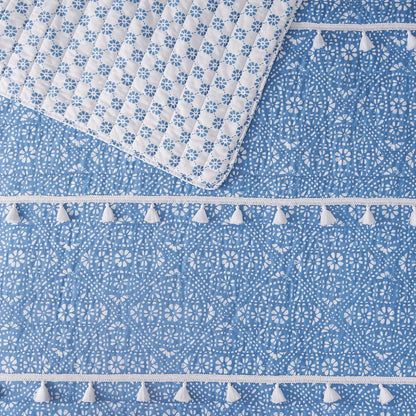 DESIGN STUDIO Pasadena Medallion Soft Reversible Microfiber Quilt Set