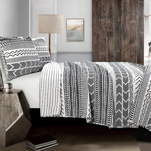 Lush Decor Hygge Geometric Pattern 3-piece Quilt Set