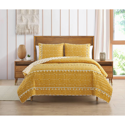 DESIGN STUDIO Pasadena Medallion Soft Reversible Microfiber Quilt Set