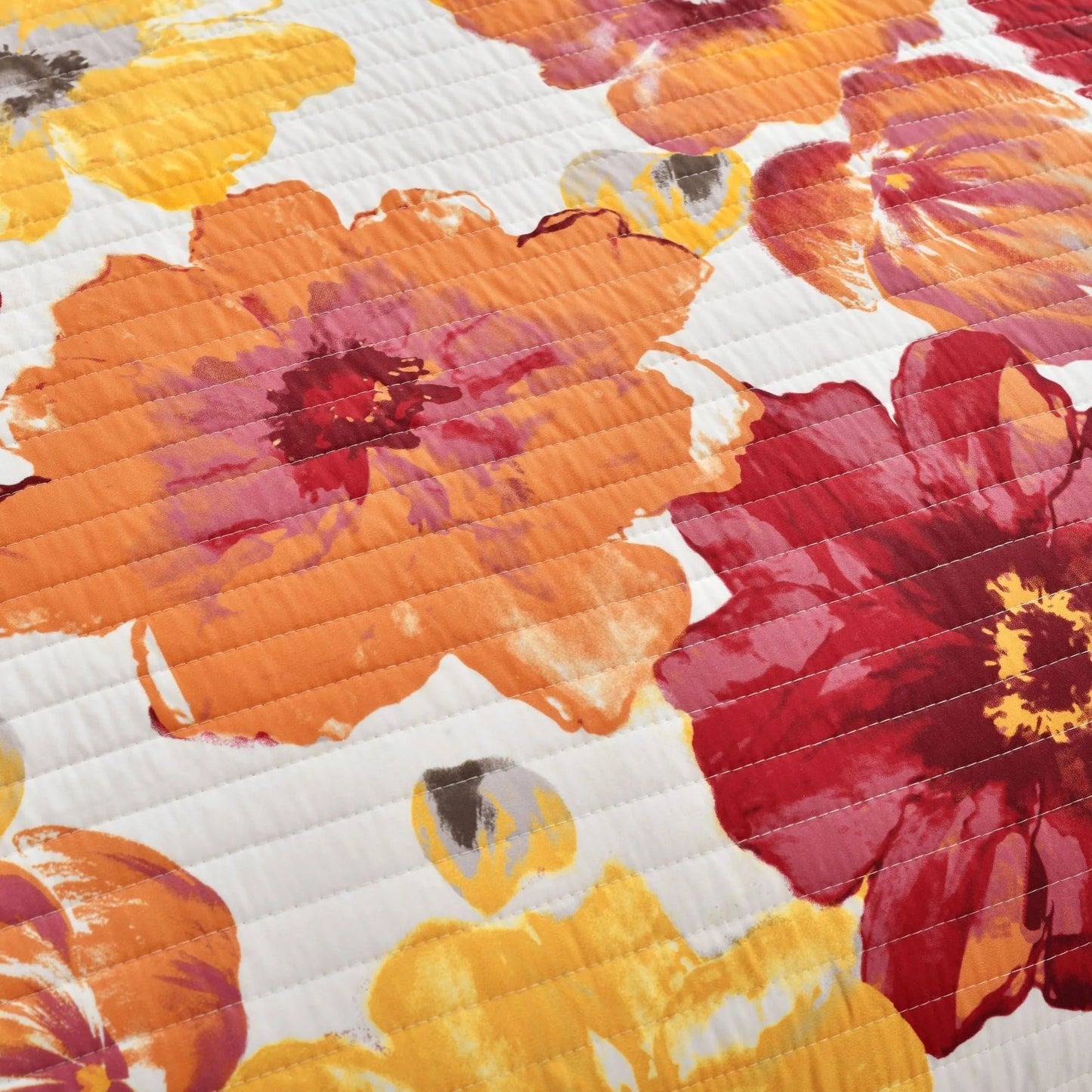 Levine Reversible Floral/ Damask 3-piece Quilt Set