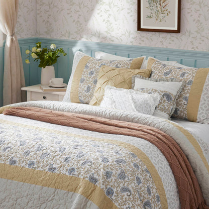 Madison Park Vanessa 6 Piece Cotton Percale Quilt Set with Throw Pillows