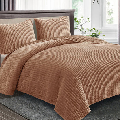 Wonderful Velvet 3 Piece Quilt Set