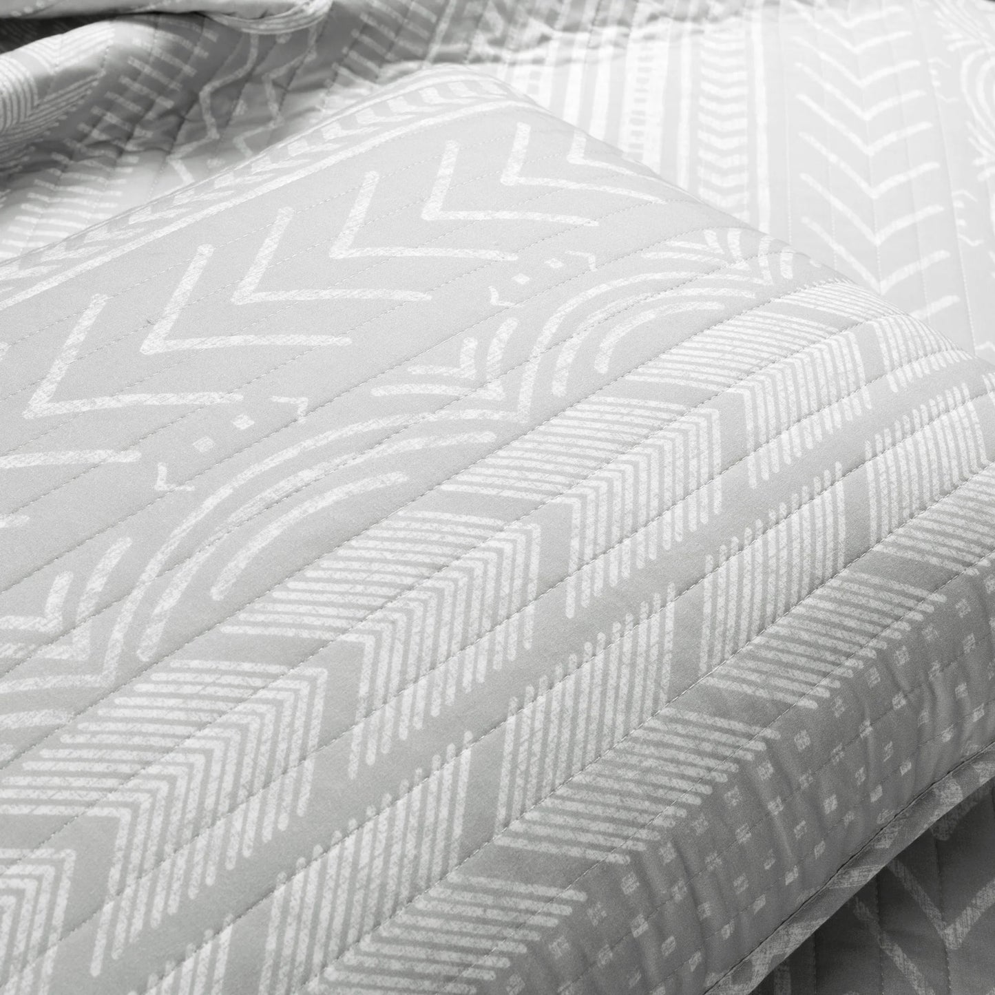 Lush Decor Hygge Geometric Pattern 3-piece Quilt Set