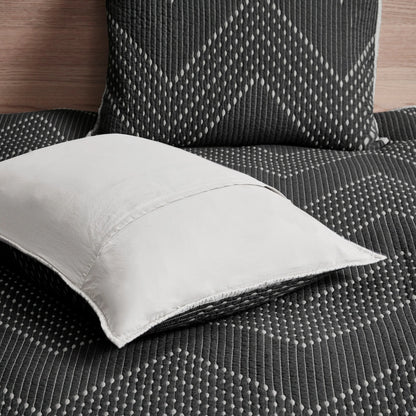 INK+IVY Pomona 3 Piece Embroidered Cotton Quilt Set