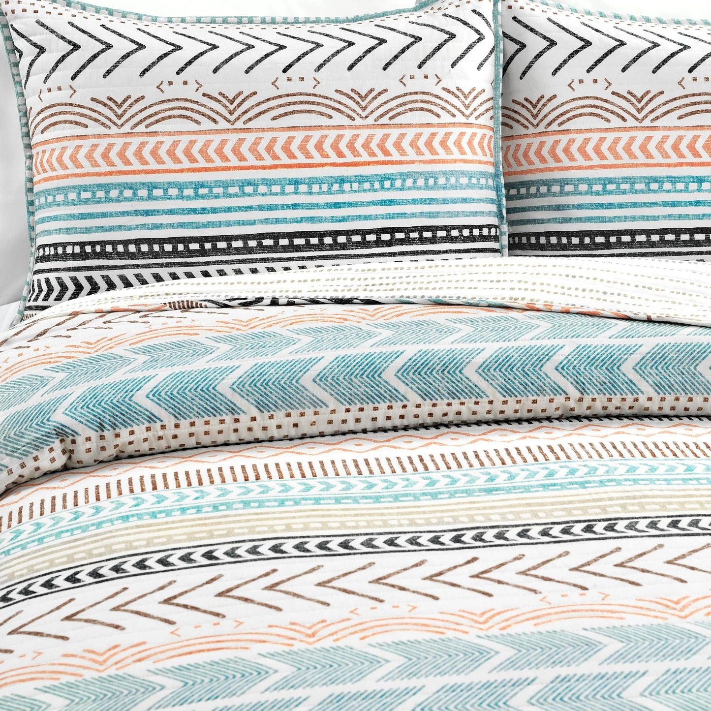 Lush Decor Hygge Geometric Pattern 3-piece Quilt Set