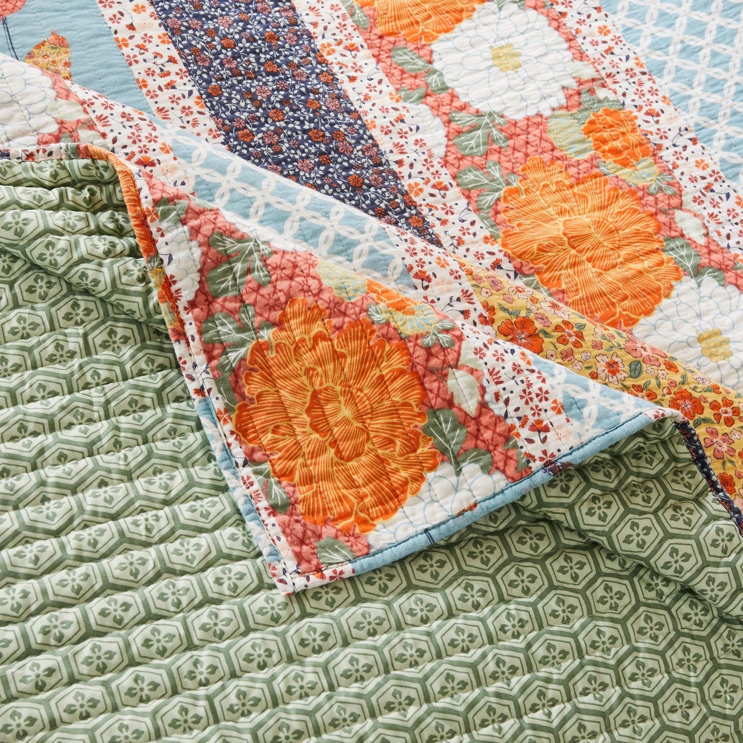 Barefoot Bungalow Carlie Modern Calico Reversible Cotton Quilt Set