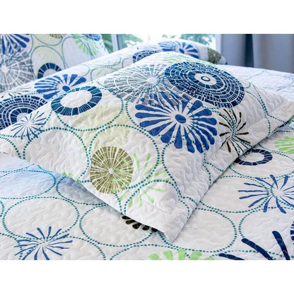 Rachel Oversized Geometric Floral Quilt Set