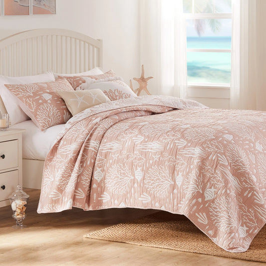 Greenland Home Coastal Paradise Jacquard Woven Reversible Matelassé Coverlet Set