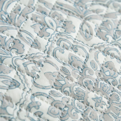 European Floral Quilt Set