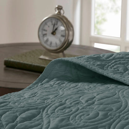 Madison Park Mansfield Reversible Quilt Set