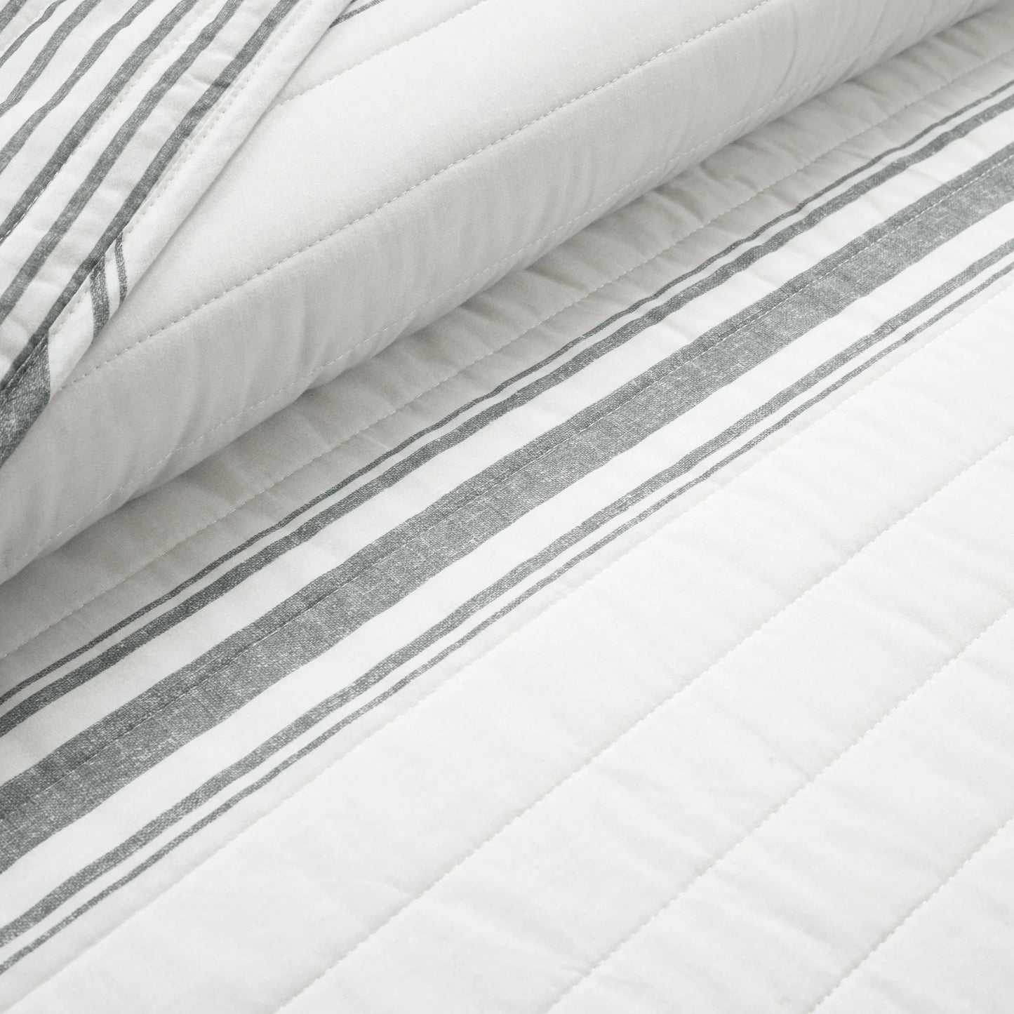 Lush Decor Farmhouse Stripe 3 Piece Quilt Set