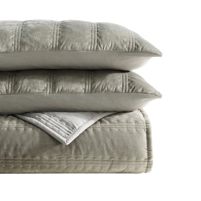 Vera Wang Velvet Linear Stitch Solid Quilt Set