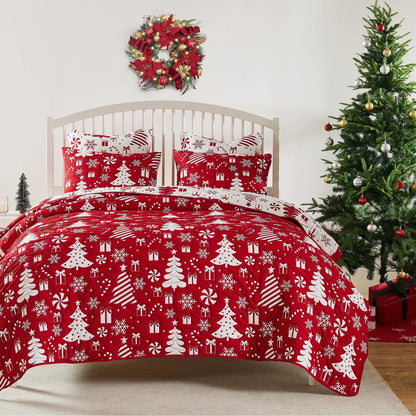 Greenland Home Novelty Holiday Reversible Matelassé Coverlet Set