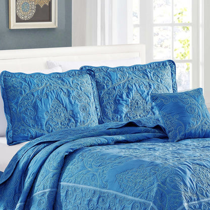 Serenta Damask Oversized 4-piece Bedspread Set
