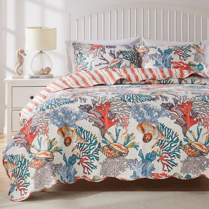 Greenland Home Fashions Atlantis Jade Reversible Quilt Set