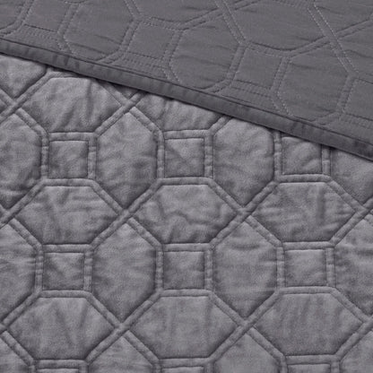 Madison Park Emery 3 Piece Velvet Quilt Set