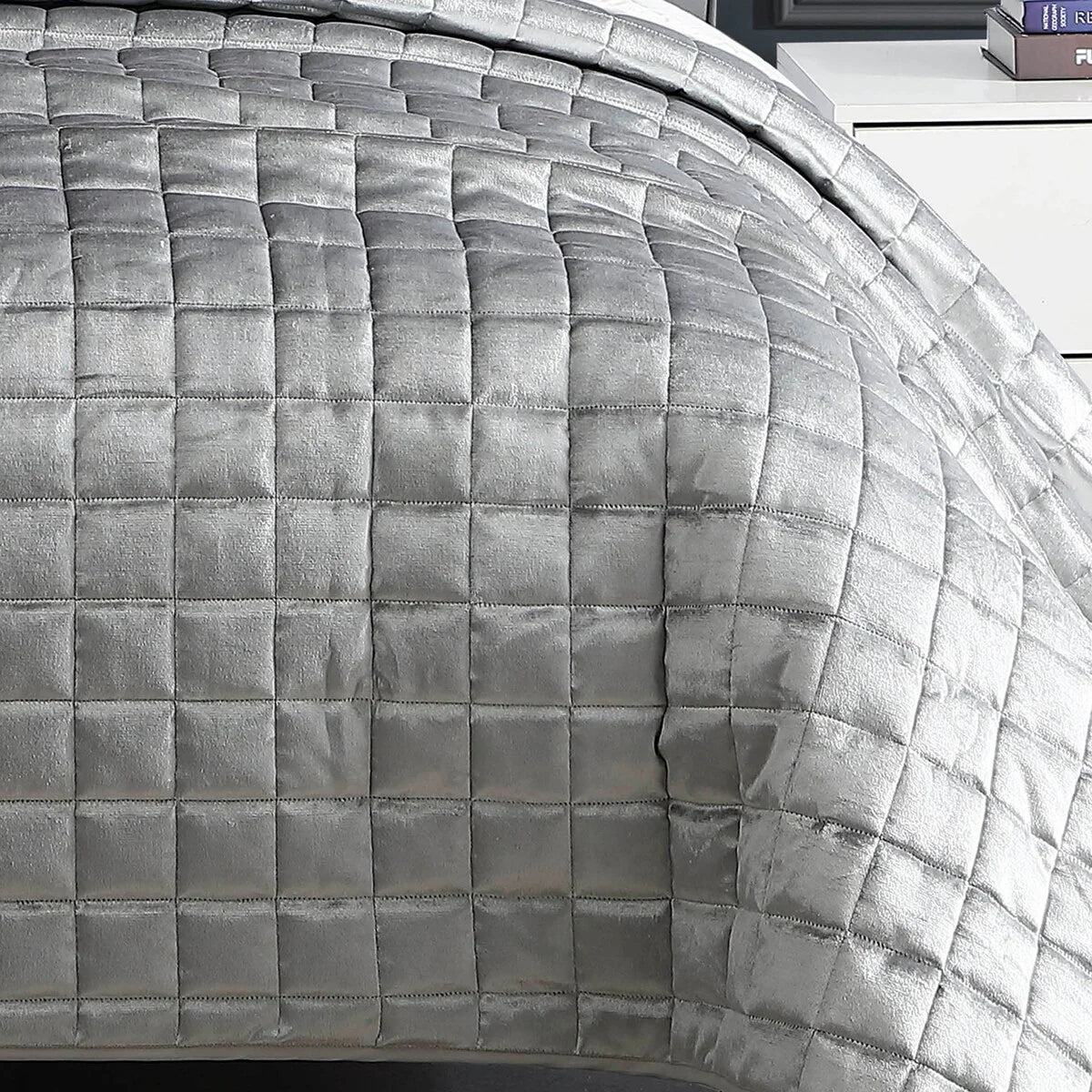 Riverbrook Home Lyndon 3-Piece Quilt Set